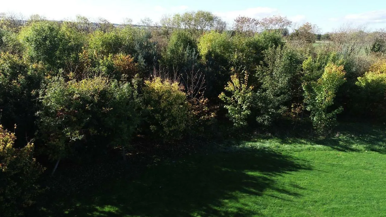 פארק נופש מלון Amotherby The Meadows